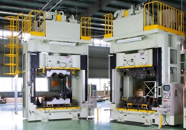 M&aacute;y &eacute;p thủy lực l&agrave; g&igrave;? Những ứng dụng thực tế cần biết