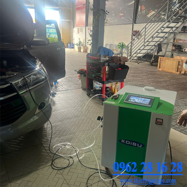 M&aacute;y l&agrave;m sạch buồng đốt động cơ xăng v&agrave; động cơ dầu