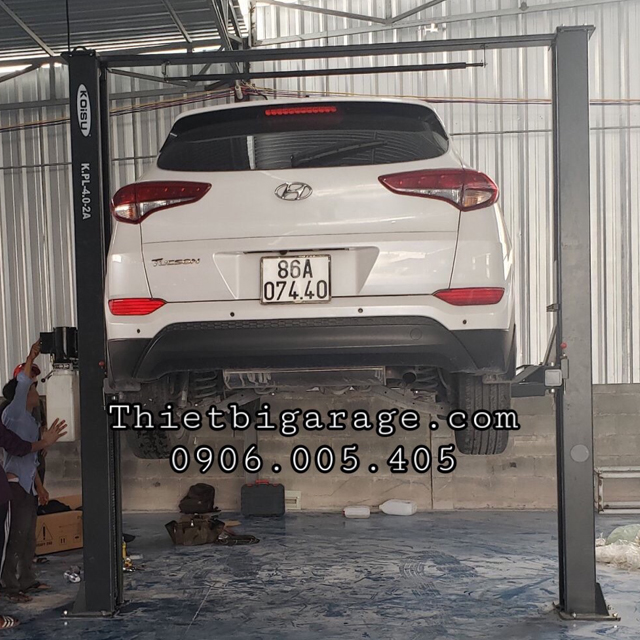 Cầu nâng ô tô 2 trụ Koisu - Công suất 4 tấn Cầu nâng ô tô 2 trụ Koisu - Công suất 4 tấn